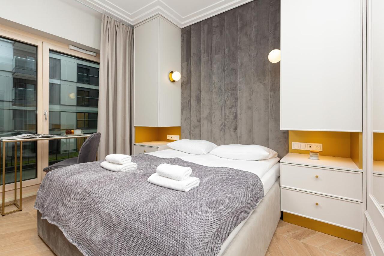 Mennica Residence Central Apartment By Renters Prestige Варшава Экстерьер фото