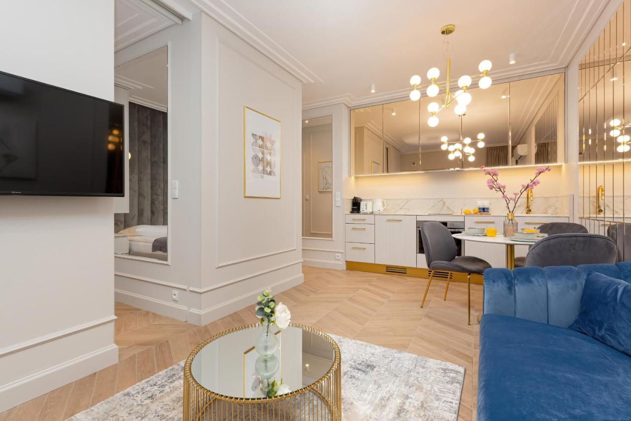 Mennica Residence Central Apartment By Renters Prestige Варшава Экстерьер фото